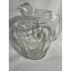 Large Vintage Federal Glass Round Sunburst Pitcher w/ice lip, 9-10 cup capacity